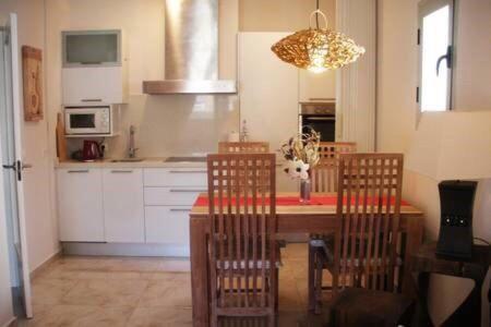 Magic Atico In The Heart Of The Old Town Apartment อาลิกันเต ภายนอก รูปภาพ